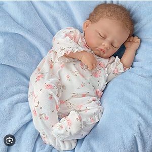 Ashton-Drake Galleries Bella Rose Lifelike Baby Doll